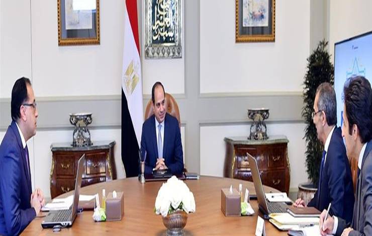 السيسي يتابع خطط انتقال الحكومة للعاصمة الجديدة ويوجه باستخدام أحدث المعايير العالمية