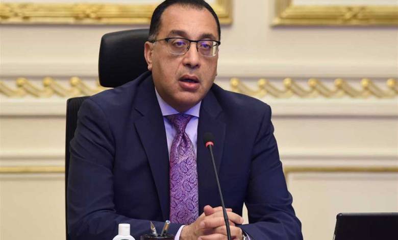 بعد فقدانه البصر.. رئيس الوزراء يقرر علاج الطبيب محمود سامي على نفقة الدولة