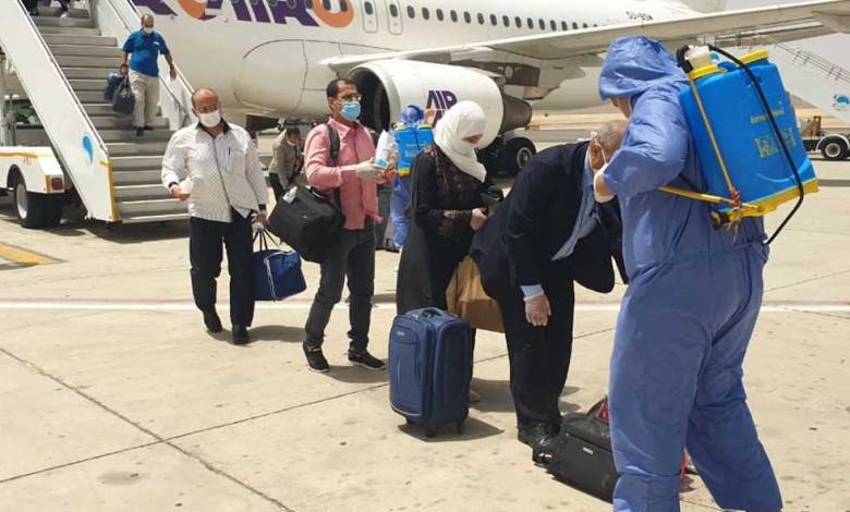 مطار مرسى علم يستقبل رحلة تُقل ١٦٥ مصريا عائدين من جدة