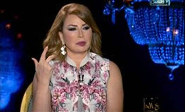 «اتفقت مع هشام سليم على الحديث عن تحول ابنه جنسيًا قبل الحلقة».. كواليس «شيخ الحارة والجريئة»