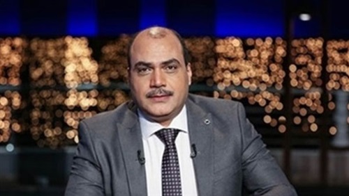 «الوزير المغيب».. الباز يطالب أسامة هيكل بالاستقالة