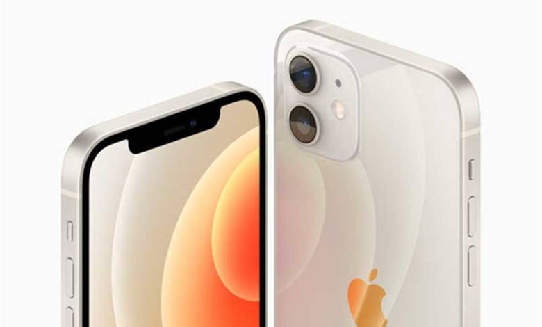 iPhone 12 بلا شاحن وسماعات أذن.. Apple تشرح السبب