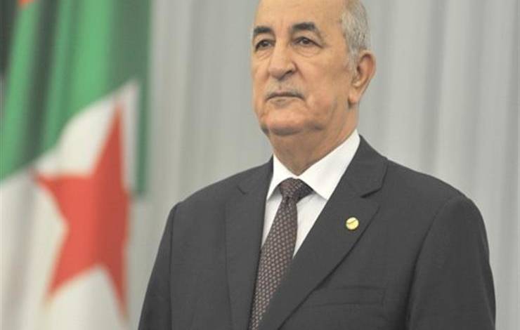 الرئيس الجزائري: لن نقبل بقواعد عسكرية على أراضينا