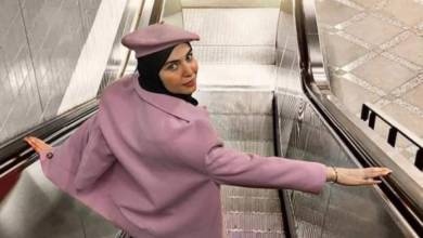 Photo of جلسة تصوير داخل المترو أشبه بالأفلام الأجنبية.. «كله بكاميرا الموبايل»