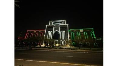 Photo of وزارة الأوقاف تزين مبناها الرئيسي بألوان علم الكويت