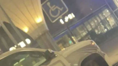 Photo of «الداخلية»: عقوبة إدارية لقائد دورية ومرافقه استخدما مواقف «ذوي الإحتياجات»