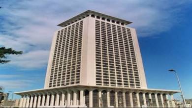 Photo of مصر تدين إحراق أحد المتطرفين المصحف الشريف في السويد