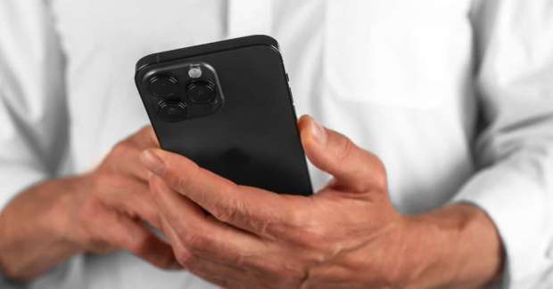 9 خطوات بسيطة لحل مشكلة عدم استجابة هاتفك للأوامر.. «عشان لو هنج»