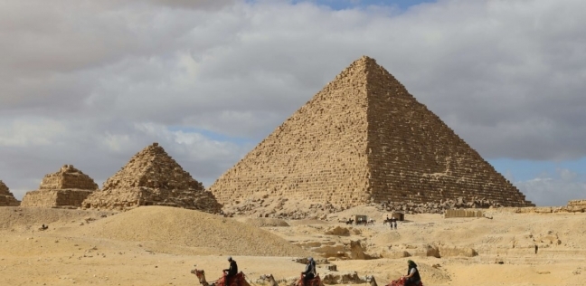 الأهرامات_تعبيرية