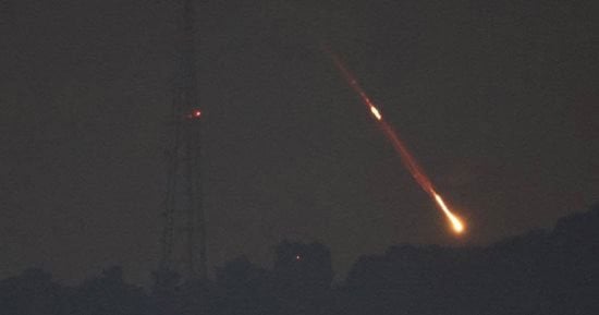 إعلام عبرى: سقوط شظايا صاروخ اعتراضى فى حيفا دون وقوع إصابات