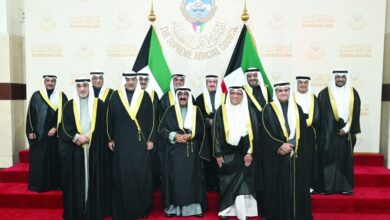 Photo of الأمير: تنفيذ أحكام القضاء على الكبير قبل الصغير