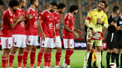 Photo of «ضيوف شرف والعش كارثة».. إبراهيم سعيد ينتقد رباعي الأهلي