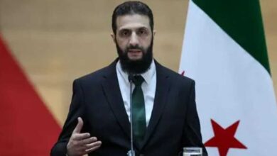 Photo of أحمد الشرع يحسم الجدل بشأن تطبيع سوريا مع إسرائيل: «الاتفاق الأمني ضرورة»