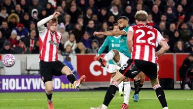 Photo of هدف محمد صلاح العالمي.. ملخص مباراة ليفربول ضد برينتفورد في الدوري الإنجليزي (فيديو)