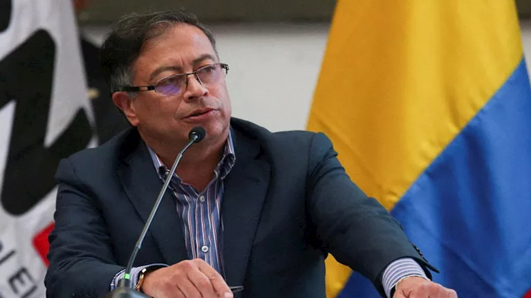 رئيس كولومبيا: إرسال ذهب مصادر من تجار المخدرات لتمويل علاج الأطفال في