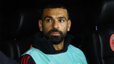 Photo of محمد صلاح يتعرض لضربة قوية قبل مباراة ليفربول وبرينتفورد