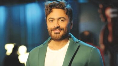 Photo of تامر حسني ينقذ أسماء جلال في أول تعاون