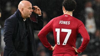 Photo of قرار هام من إدارة ليفربول تجاه سلوت بعد التعادل أمام ليدز يونايتد