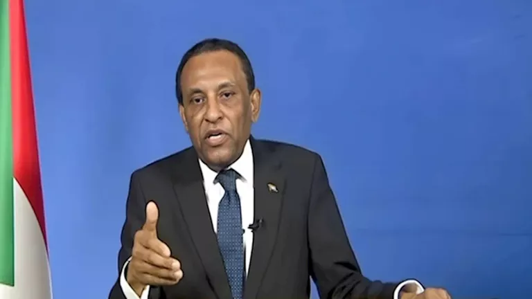 رئيس الوزراء السوداني: استجابة مجلس الأمن لمبادرة حكومة السودان للسلام