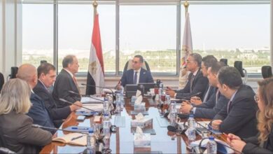 Photo of 500 مليار دولار بنية تحتية تجذب “بلومبرج جرين” لاختيار مصر مركزًا لوجستيًا رئيسيًا