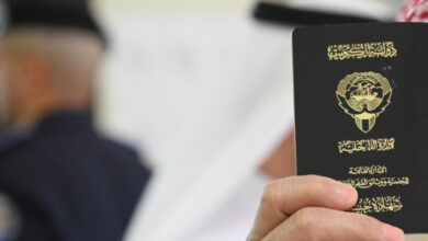 Photo of من صور تزوير الجنسية… إخوة في دولة خليجية غرباء في الكويت