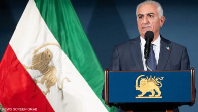 Photo of رضا بهلوي يدعو الإيرانيين إلى النزول إلى الشوارع مجددا